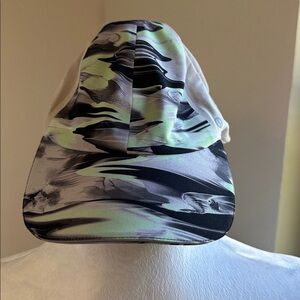Lululemon Fast and Free Running Vent Hat Painted Glide model One Size
